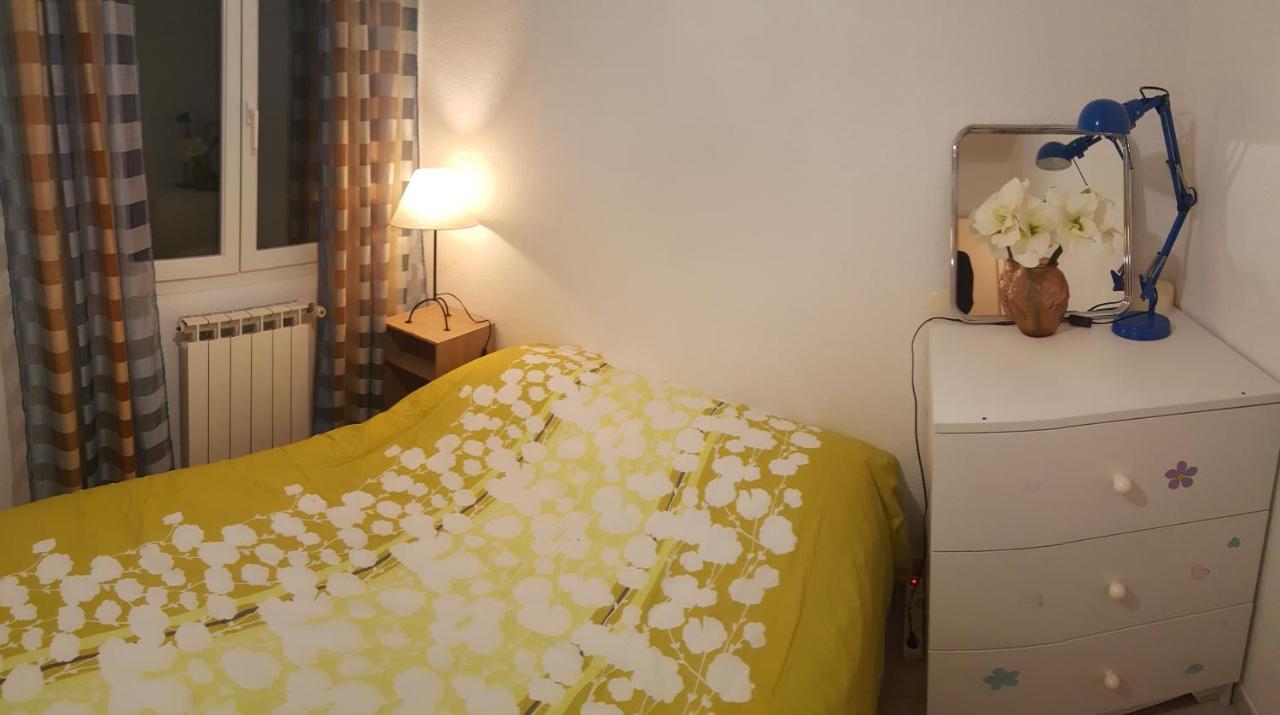 Cosy Room In The Centre Saint-Laurent-du-Var Exterior photo